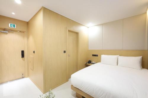 busan seomyeon nestly hotel