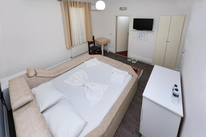 hotel familja
