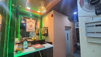 hotel shree siddhivinayak