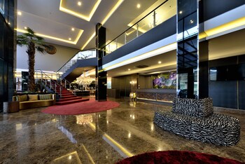 amaroossa cosmo jakarta