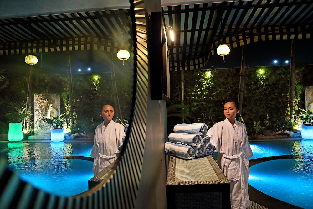 amaroossa cosmo jakarta