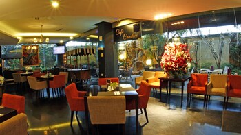 Amaroossa Cosmo Jakarta,Cilandak>>Central Jakarta,4 star