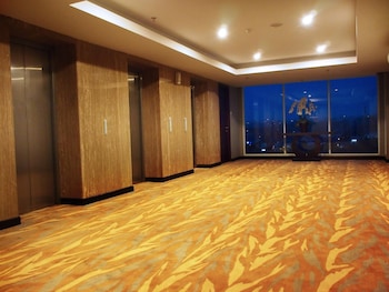 Arch Hotel,Bogor>>Bandung,3 star