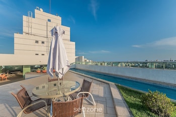 your complete stay in a building with pool and gym 290m from shopping da bahia ibfs