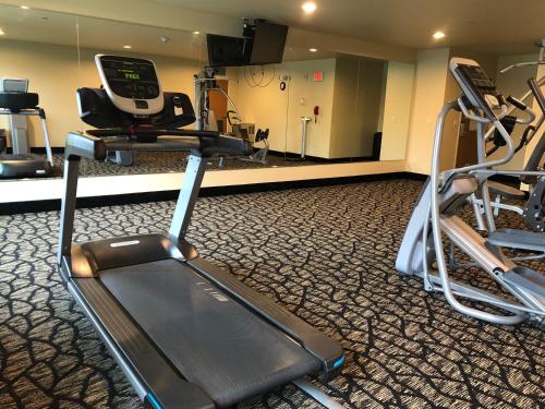 aspen suites hotel fairbanks
