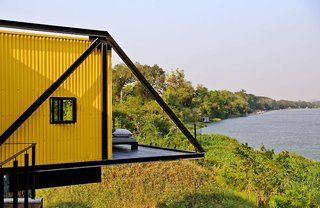 Cross River Kwai,In Kanchanaburi,4 star