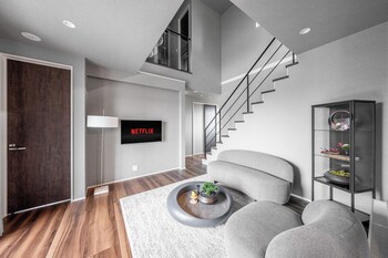orvia yig villa