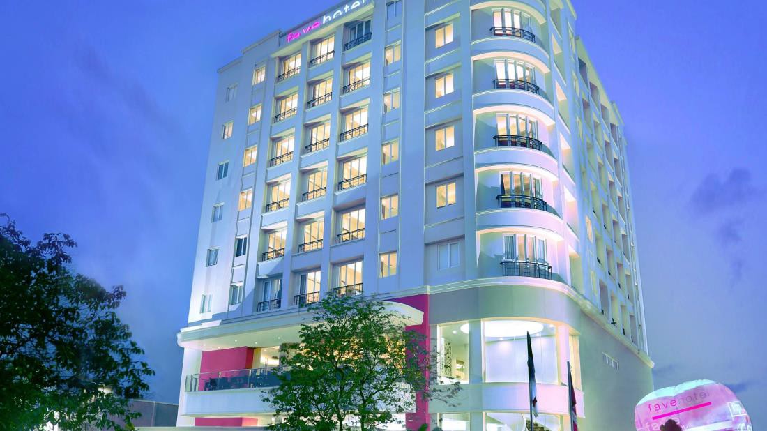 favehotel puri indah jakarta