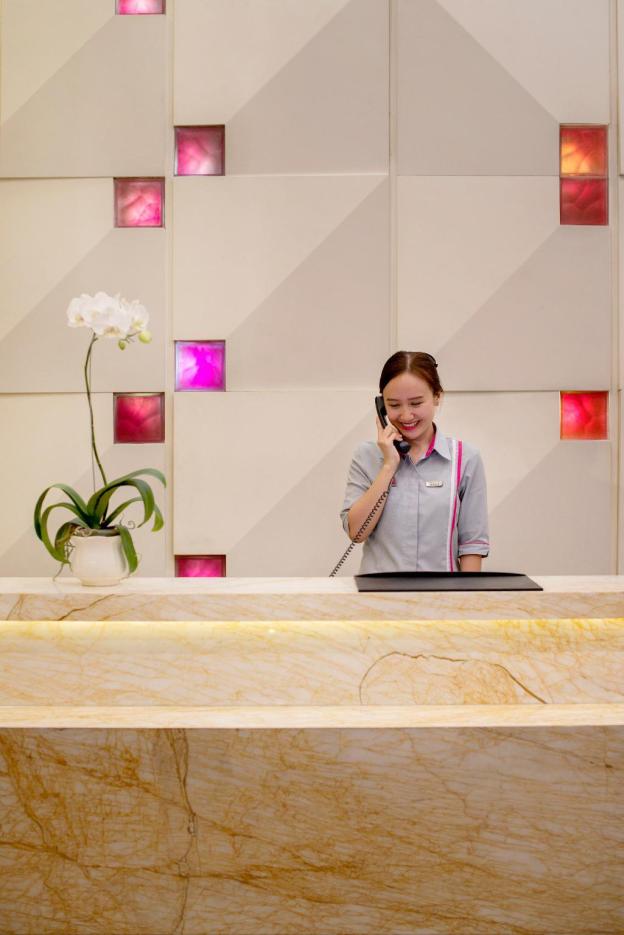 favehotel puri indah jakarta