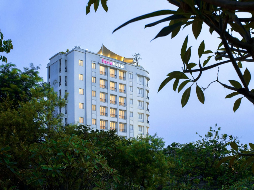 favehotel puri indah jakarta