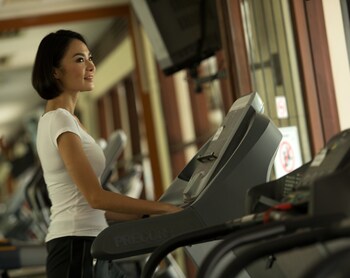 santika premiere kota harapan indah