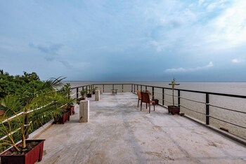 padma luxury resort mawaghat dhaka
