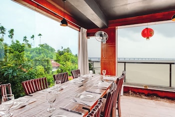 Padma Luxury Resort Mawaghat Dhaka,,2 star