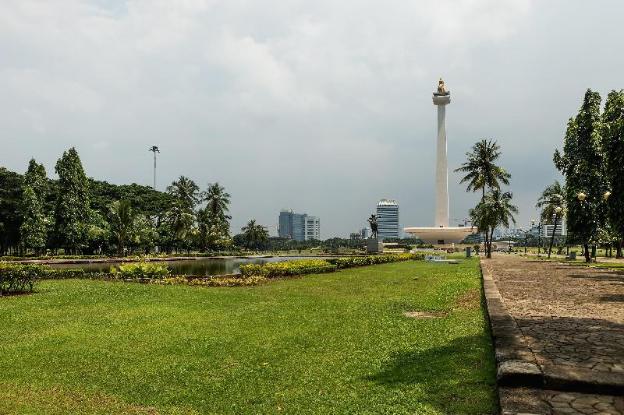 whiz hotel cikini jakarta