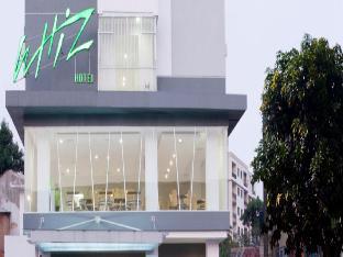 whiz hotel cikini jakarta