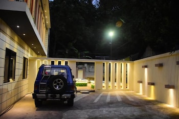 bottom hill palace hotel sylhet