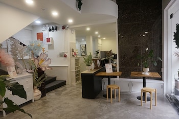 the dates villa