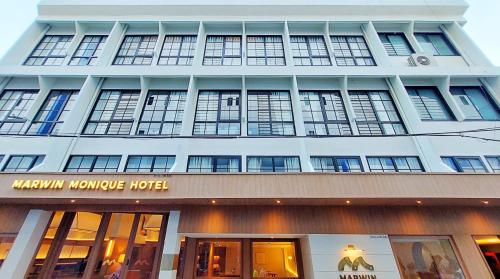 marwin monique hotel