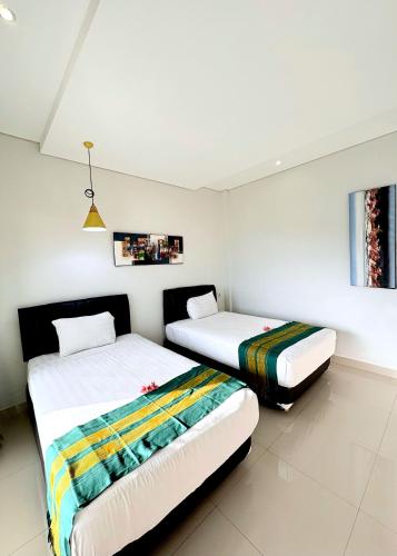 la colina komodo hotel