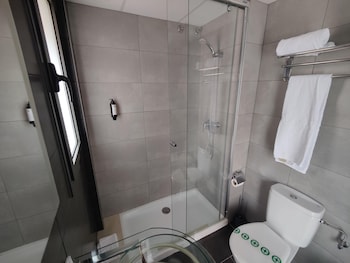 hostal manel