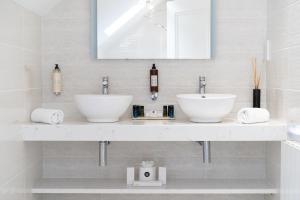 ballyliffin townhouse boutique hotel