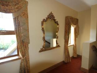 ballyliffin townhouse boutique hotel