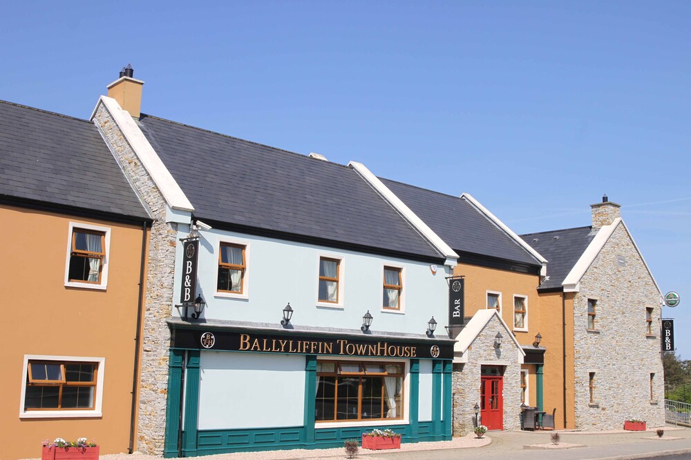 ballyliffin townhouse boutique hotel