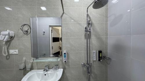 chinor hotel fergana