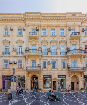 capital city hotel