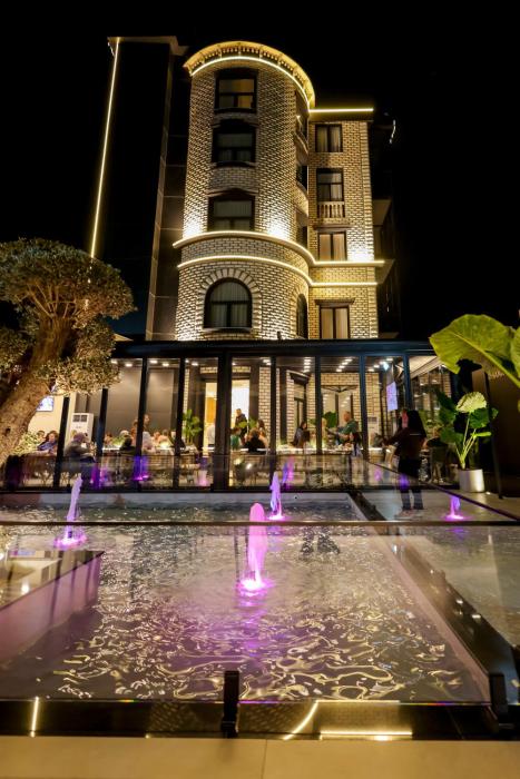 sihana hotel