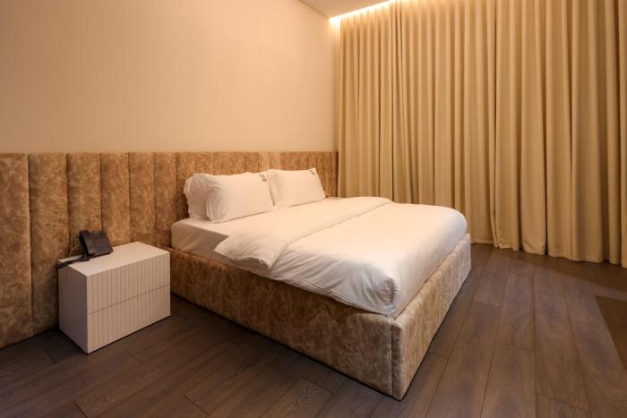 sihana hotel