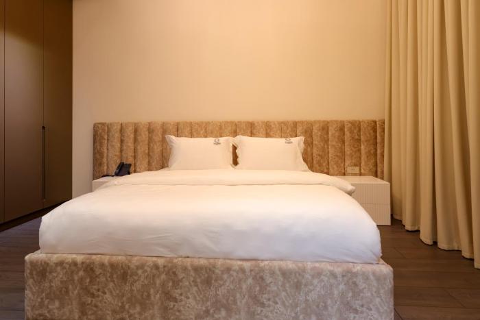 sihana hotel