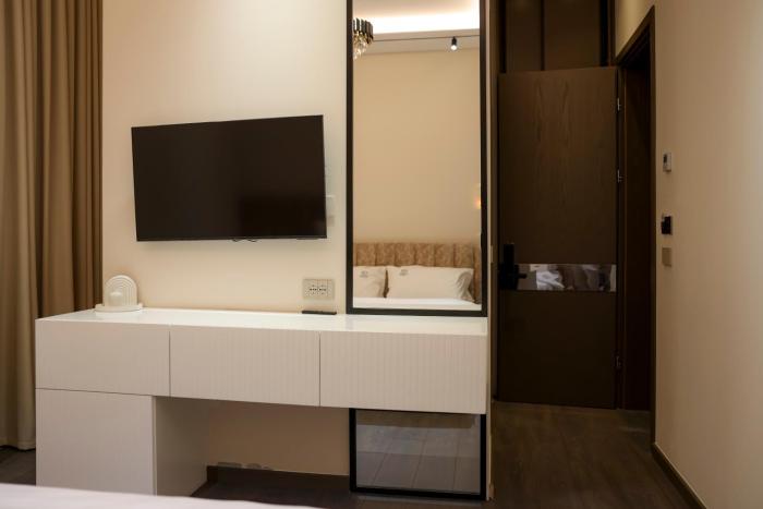 sihana hotel