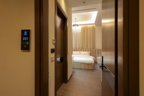 sihana hotel