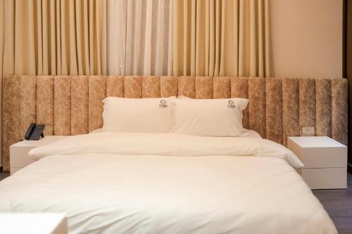 sihana hotel