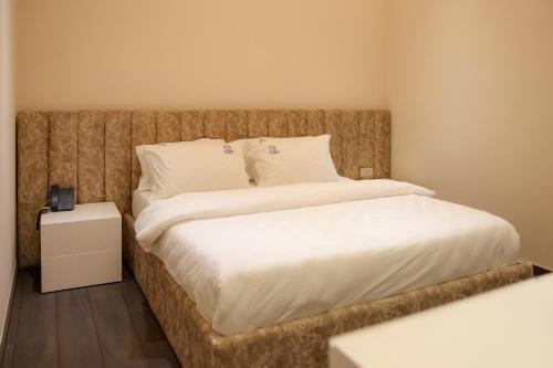 sihana hotel