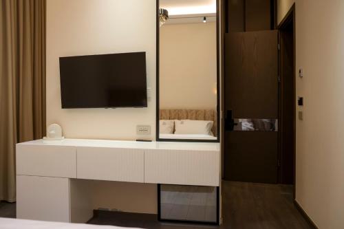 sihana hotel
