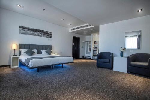 city tower hotel