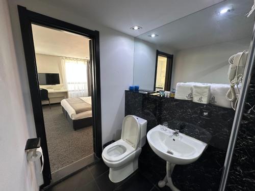 city tower hotel