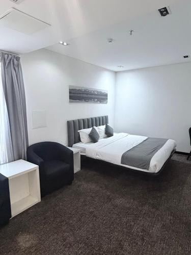 city tower hotel