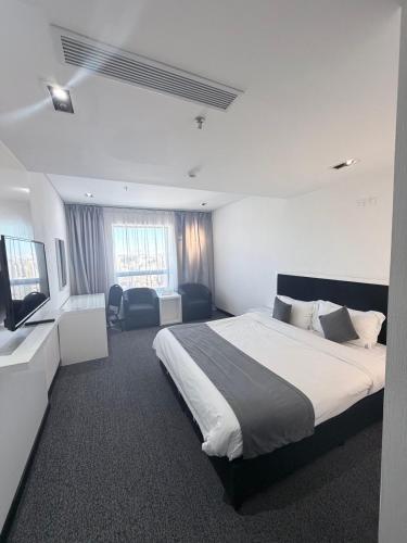city tower hotel