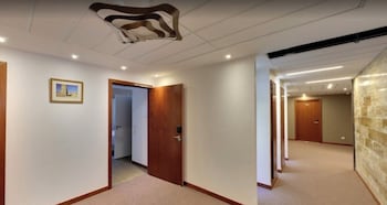 Hotel Hani - Aeroport,,4 star