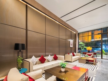 Guiyang Airport Outlets Echeng Hotel,No. 9 Airport Road, Nanming District,3 star