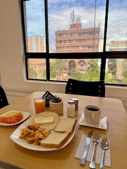 hotel plaza mayor 44