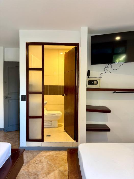 hotel plaza mayor 44