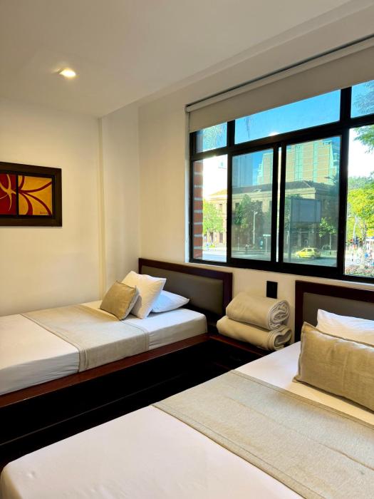 hotel plaza mayor 44