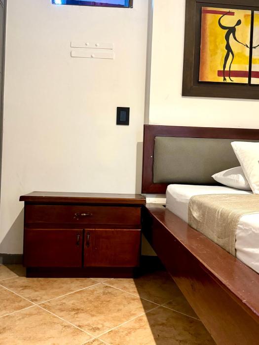 hotel plaza mayor 44