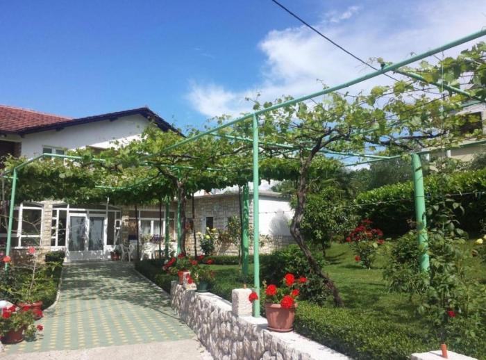 elez serenity guesthouse