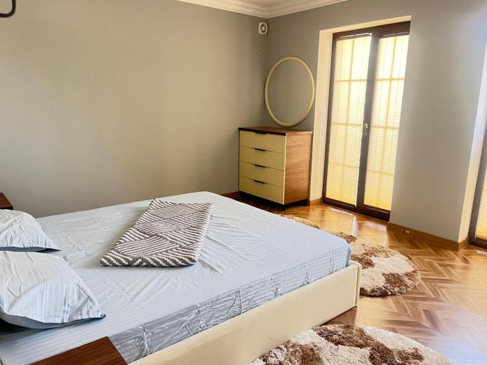 lux apartment