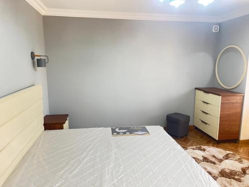 lux apartment
